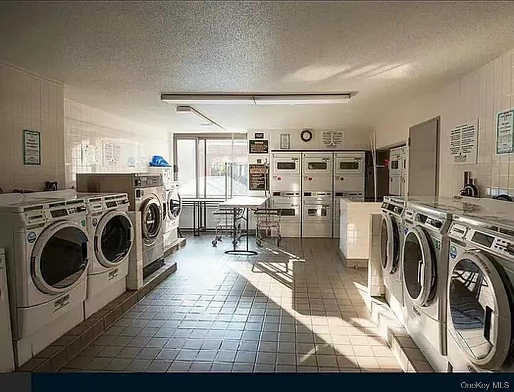 2 S End Avenue Unit 3W, Manhattan NY 10280
