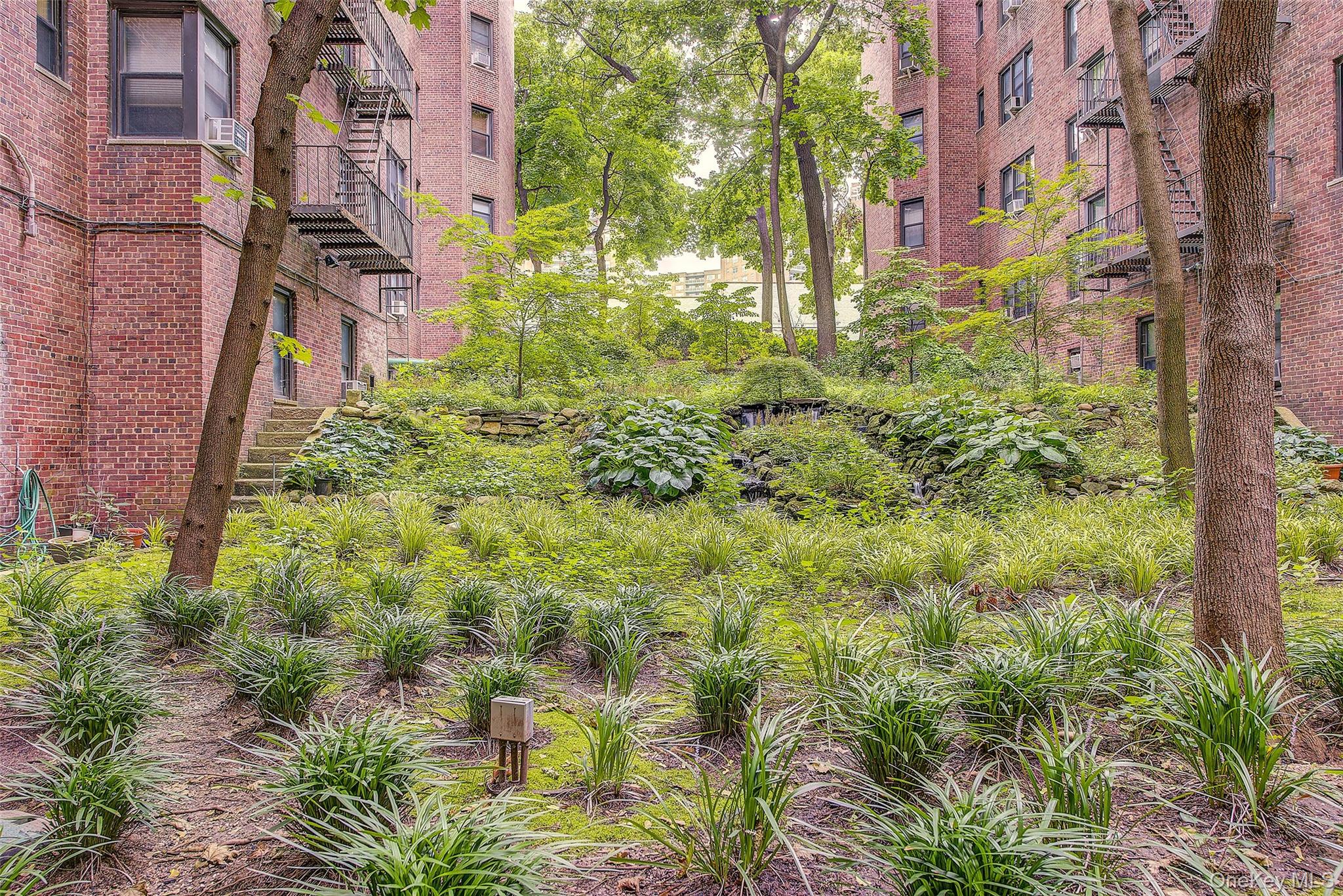 69-10 Yellowstone Boulevard Unit 207, Forest Hills NY 11375