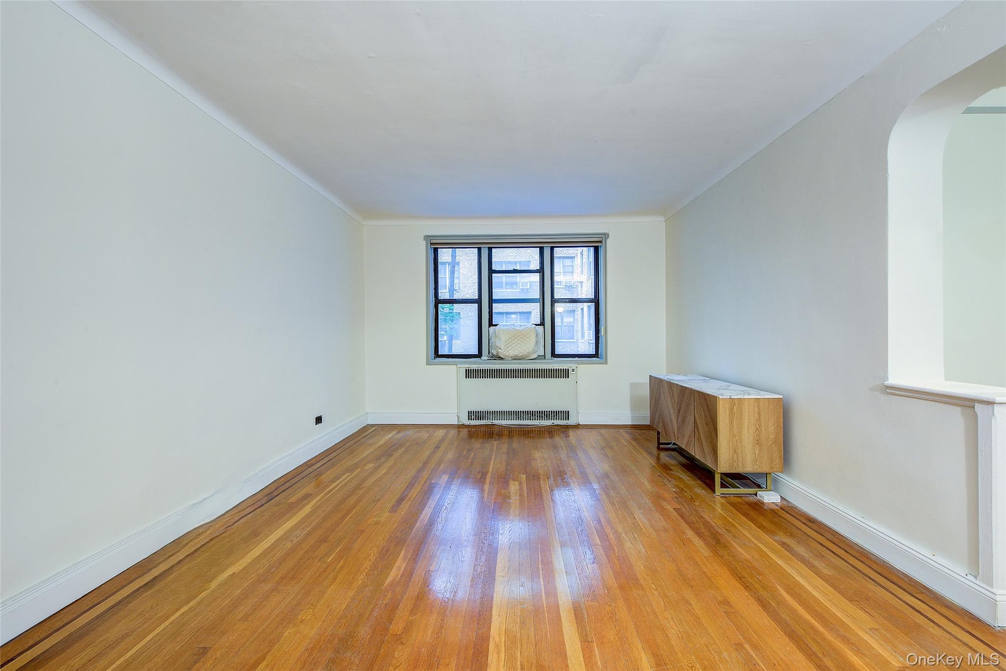 69-10 Yellowstone Boulevard Unit 207, Forest Hills NY 11375