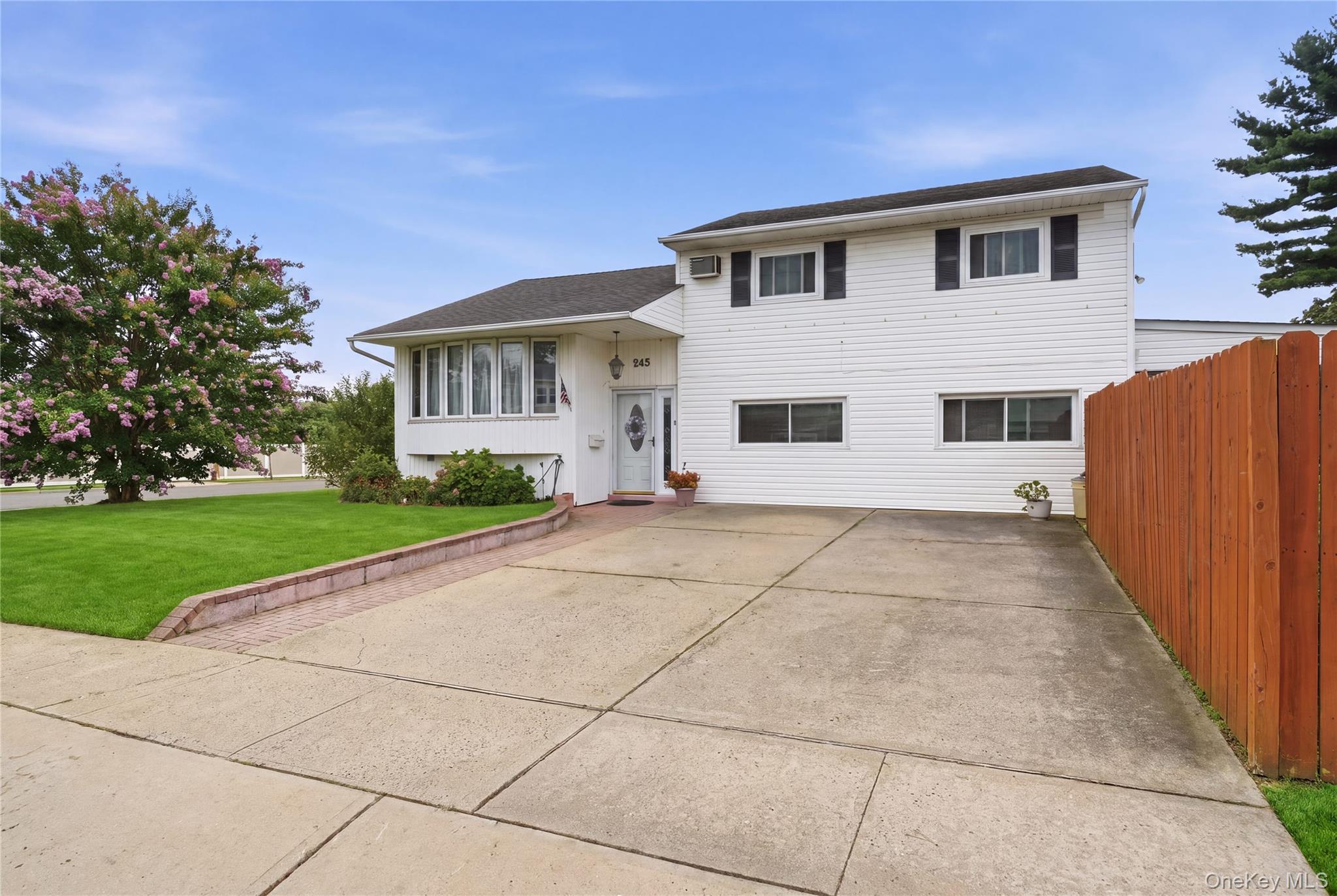 245 Seaford Avenue, Massapequa NY 11758