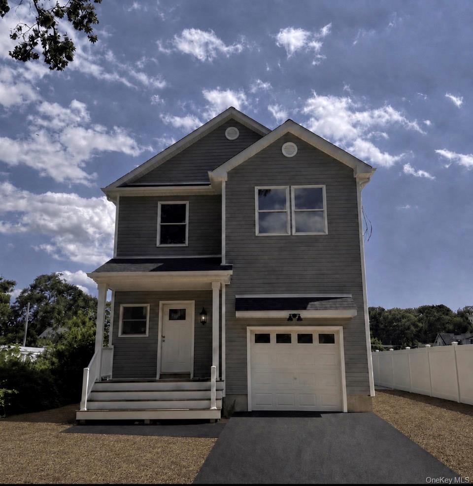 35 Bedford Street, Wyandanch NY 11798