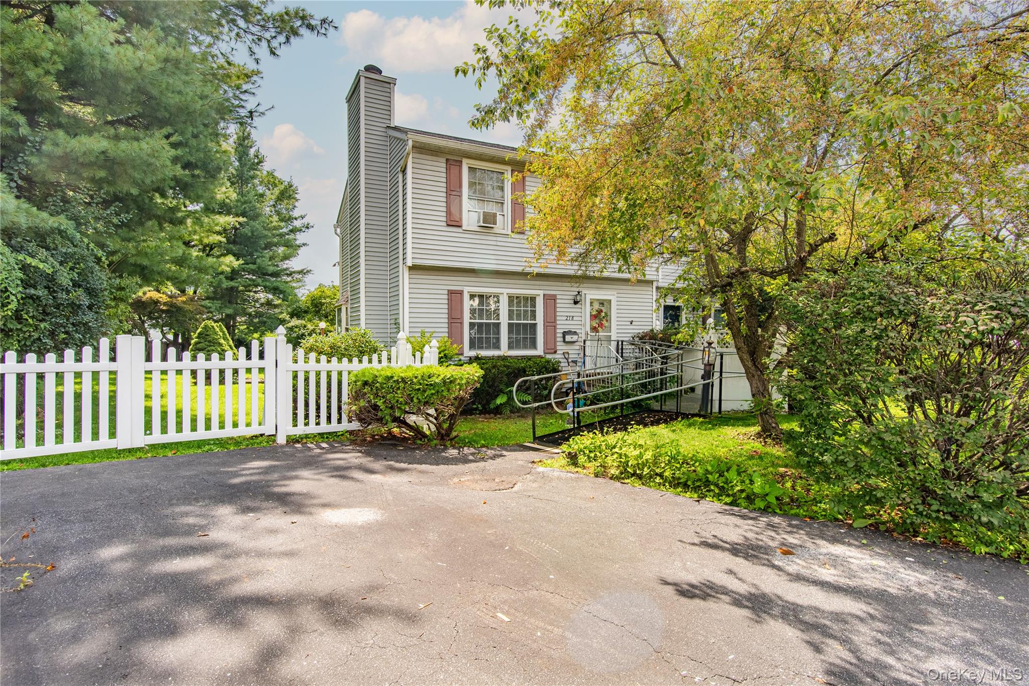 218 Fishkill Landing, Beacon NY 12508