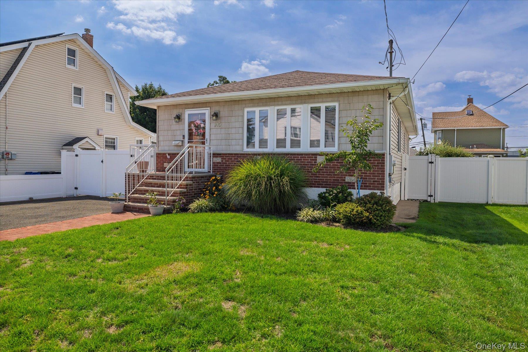 145 Bismark Avenue, Valley Stream NY 11581