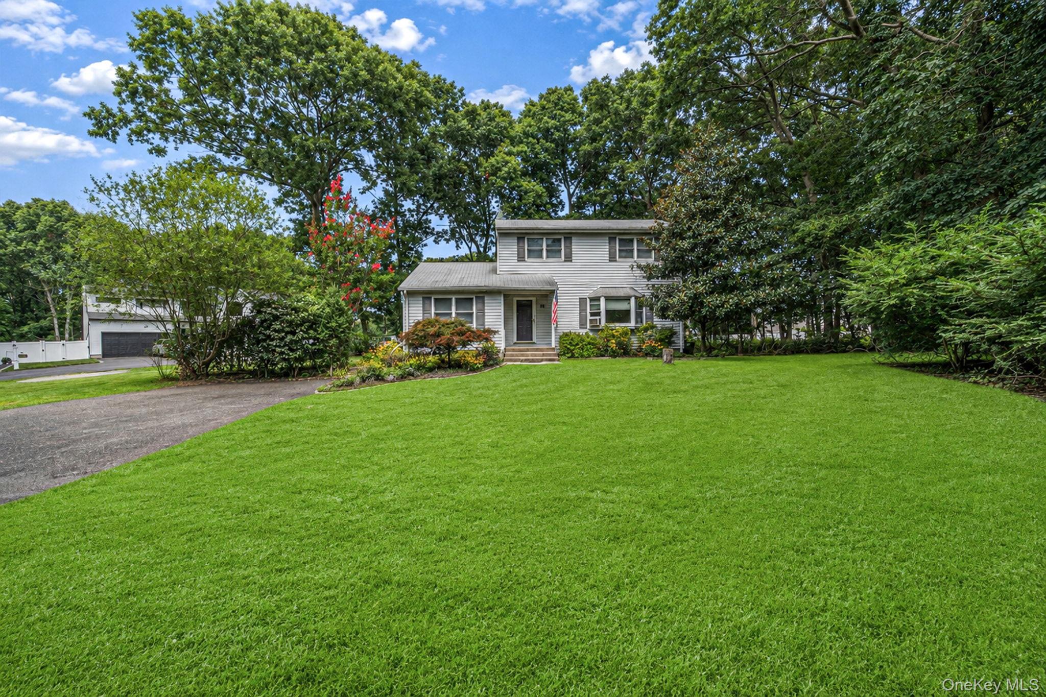 96 Oak street, Centereach NY 11720