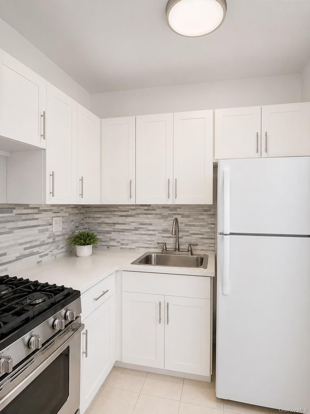 333 E 46th Street Unit 10E, Manhattan NY 10017