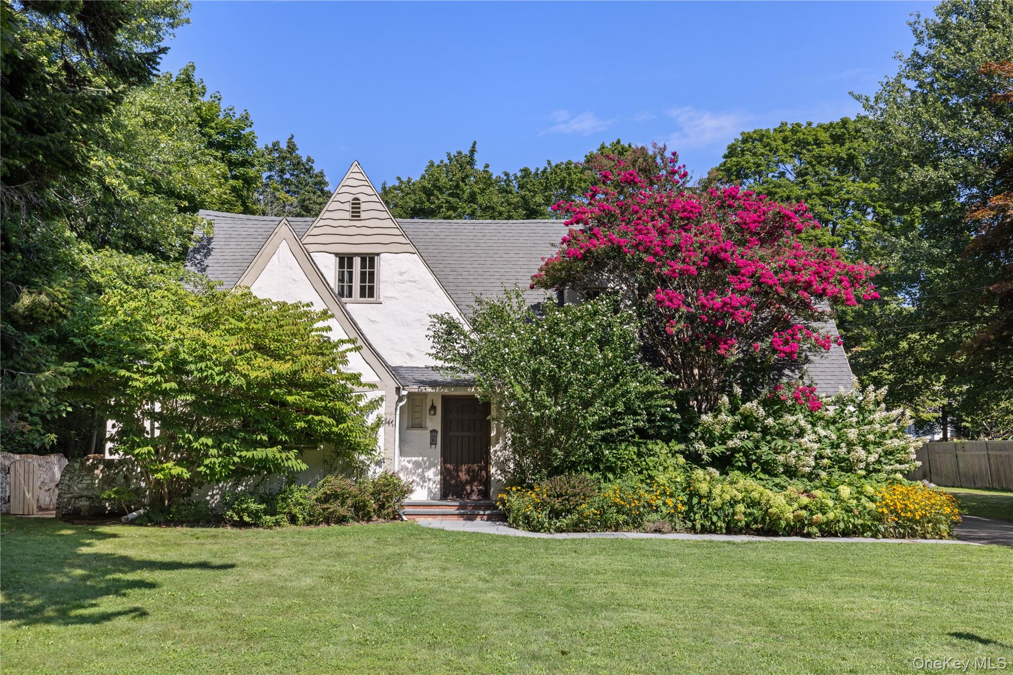 30 Merritts Pond Road, Riverhead NY 11901