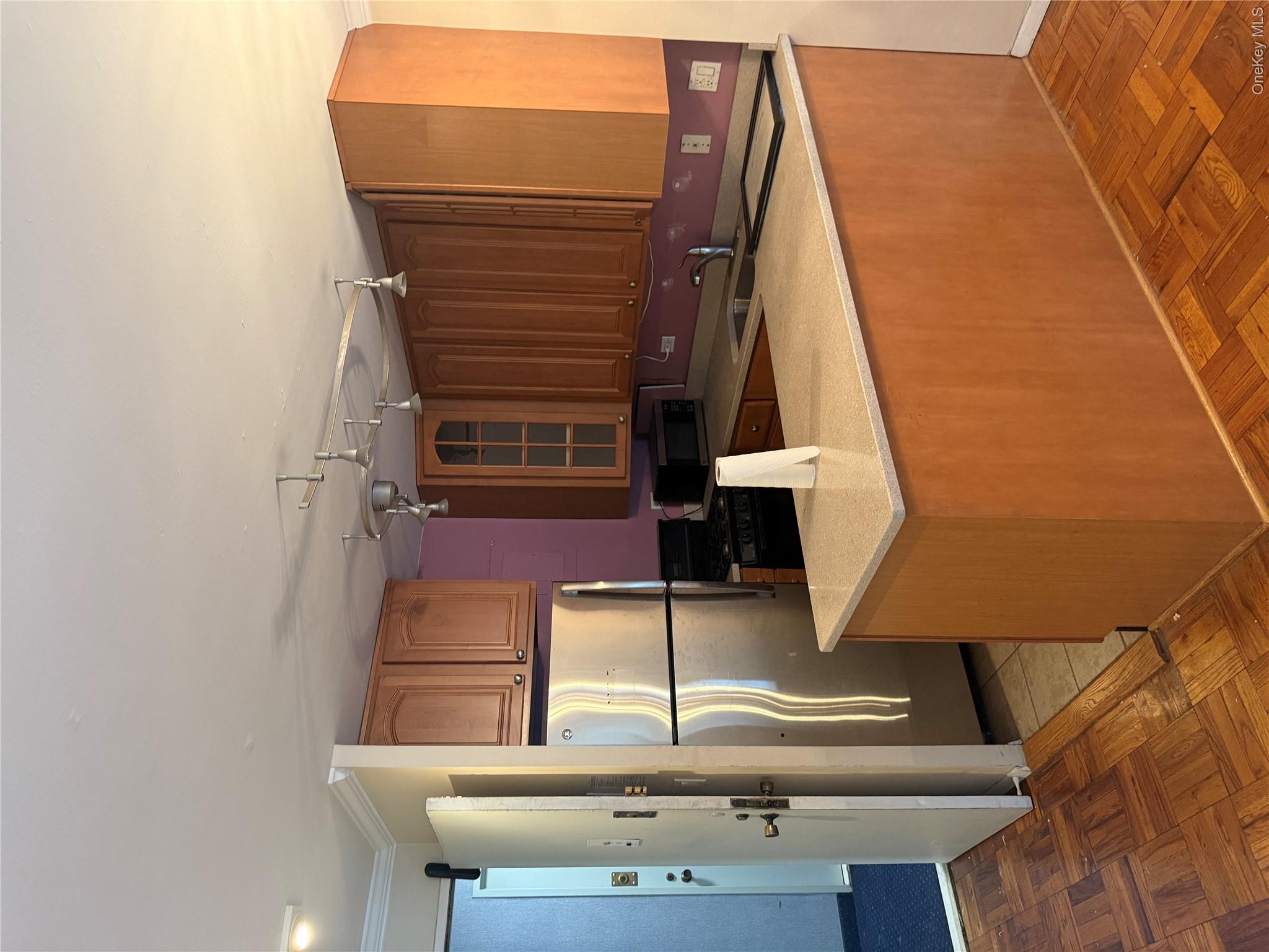 301 E 75th Street Unit 5J, Manhattan NY 10021