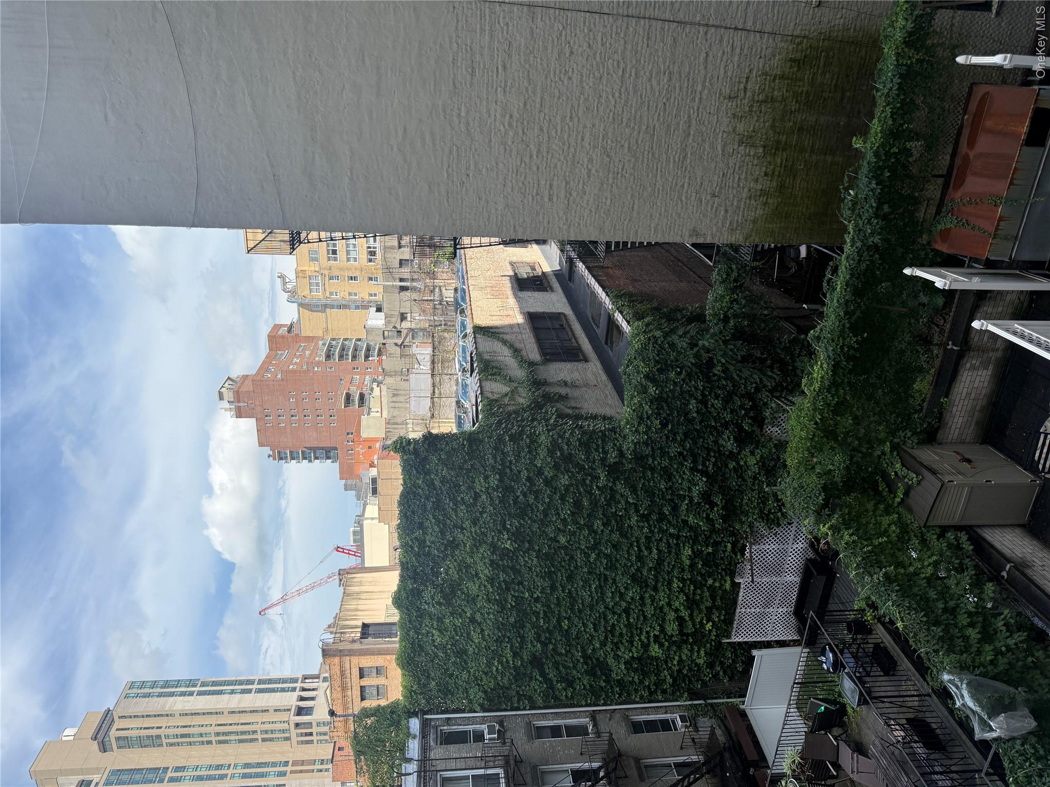 301 E 75th Street Unit 5J, Manhattan NY 10021