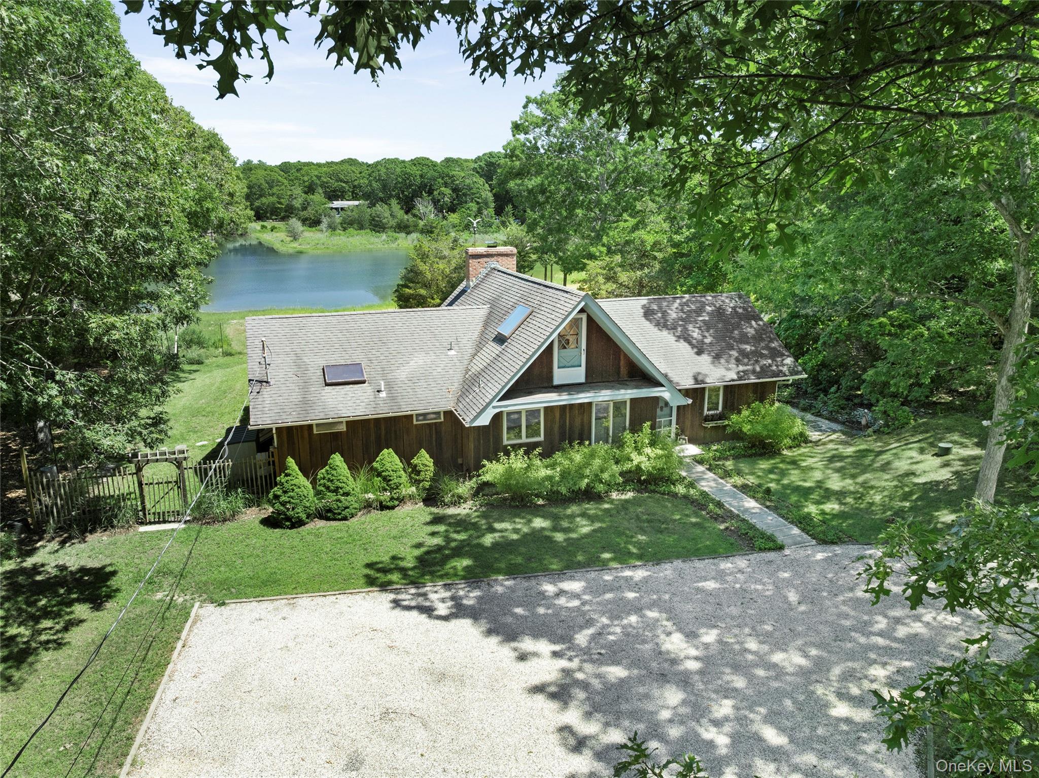 59 Isle Of Wight Road, East Hampton NY 11937