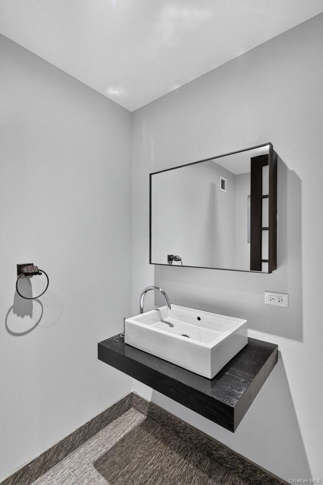 20 PINE Street Unit 907/908, Manhattan NY 10005