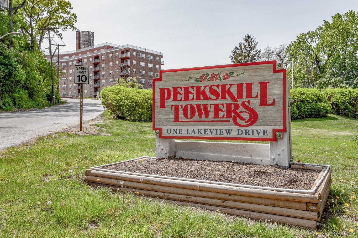 1 Lakeview Drive Unit LL5, Peekskill NY 10566