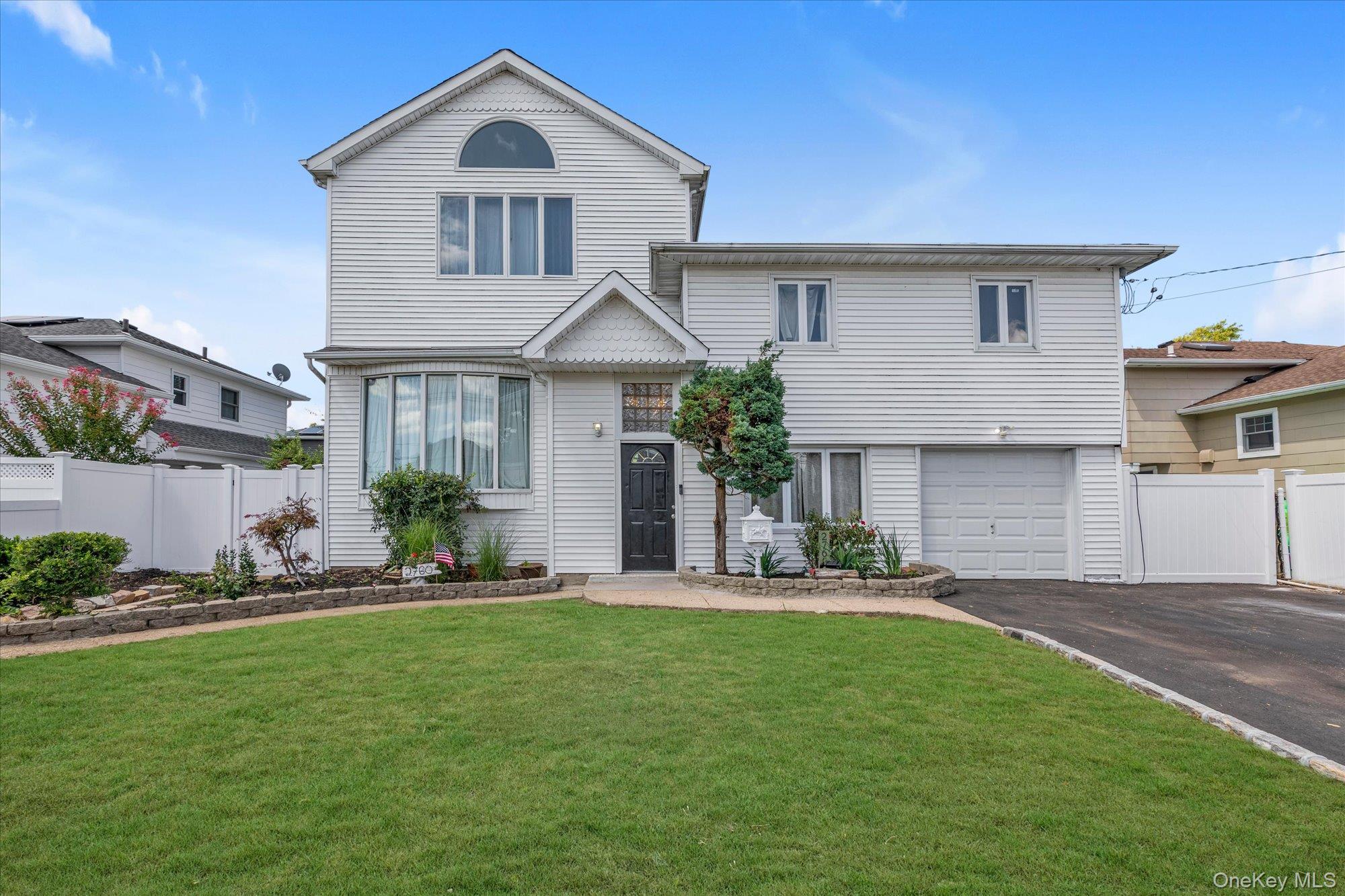 2760 Bellmore Avenue, Bellmore NY 11710