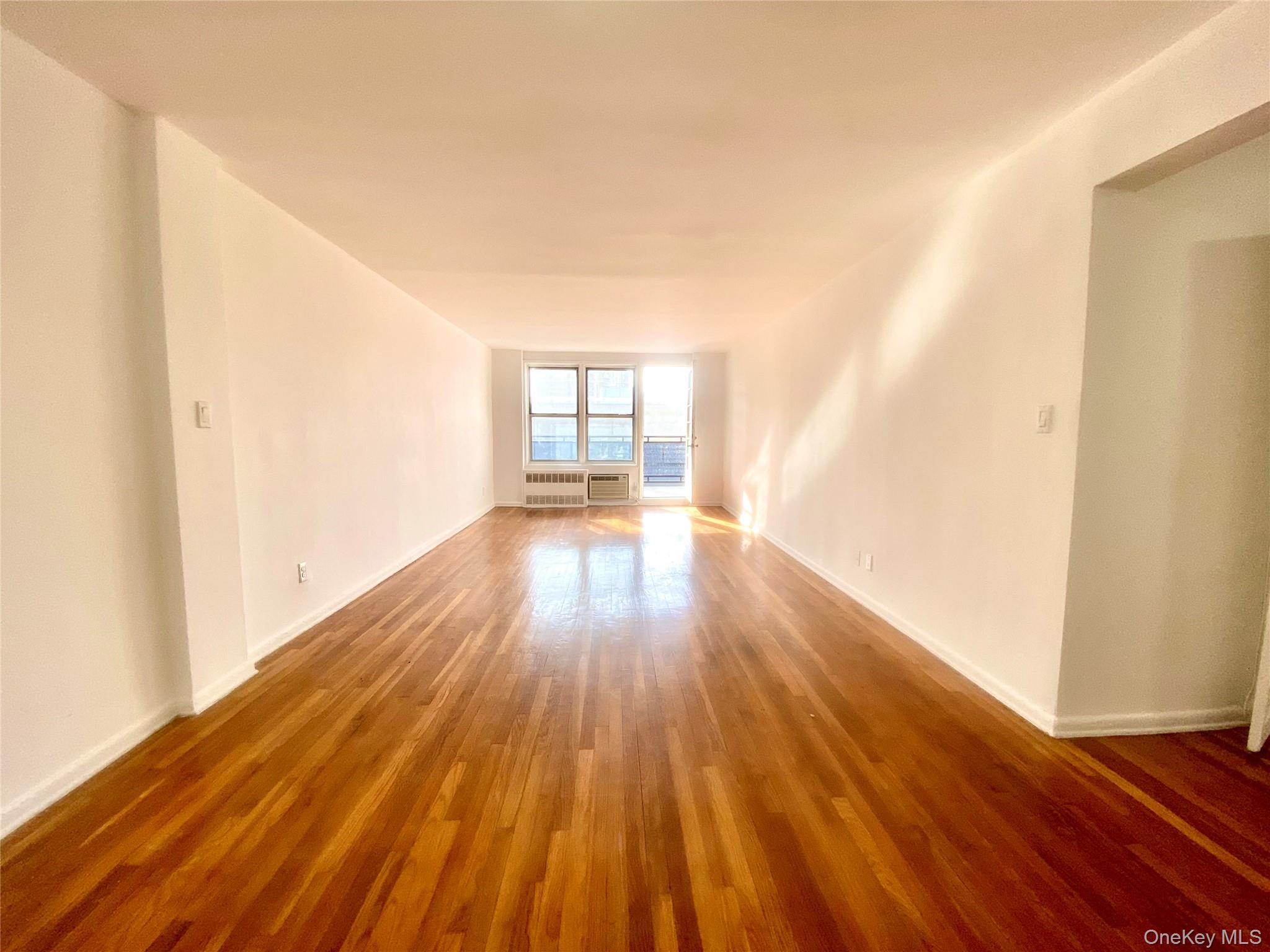 41-25 Kissena Boulevard Unit 2S, Flushing NY 11355