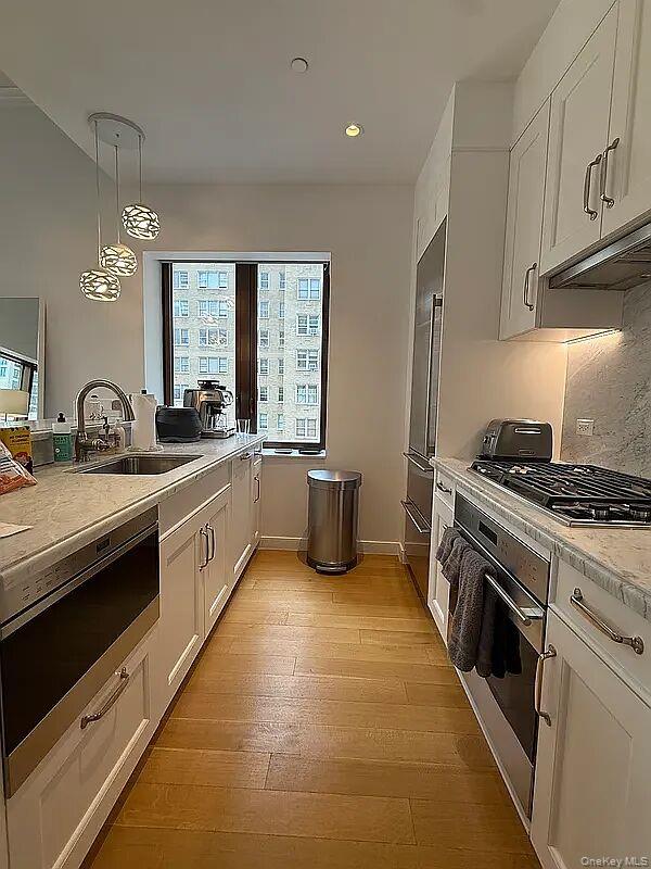 225 E 19th Street Unit 802, Manhattan NY 10003