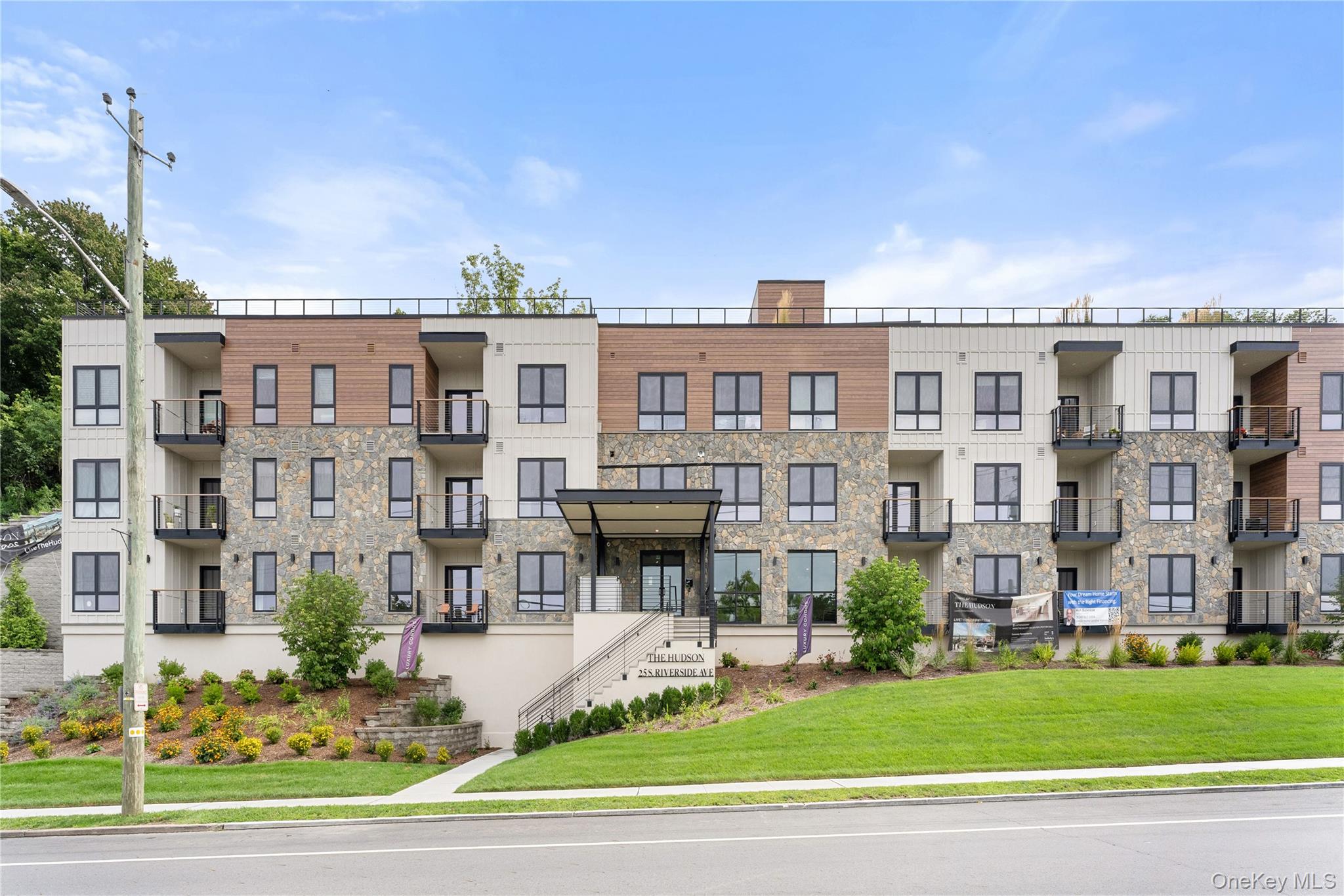 25 S Riverside Avenue Unit 210, Croton-on-Hudson NY 10520