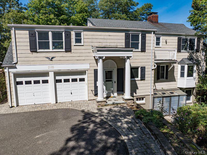 105 Laurel Lane, Port Jefferson NY 11777