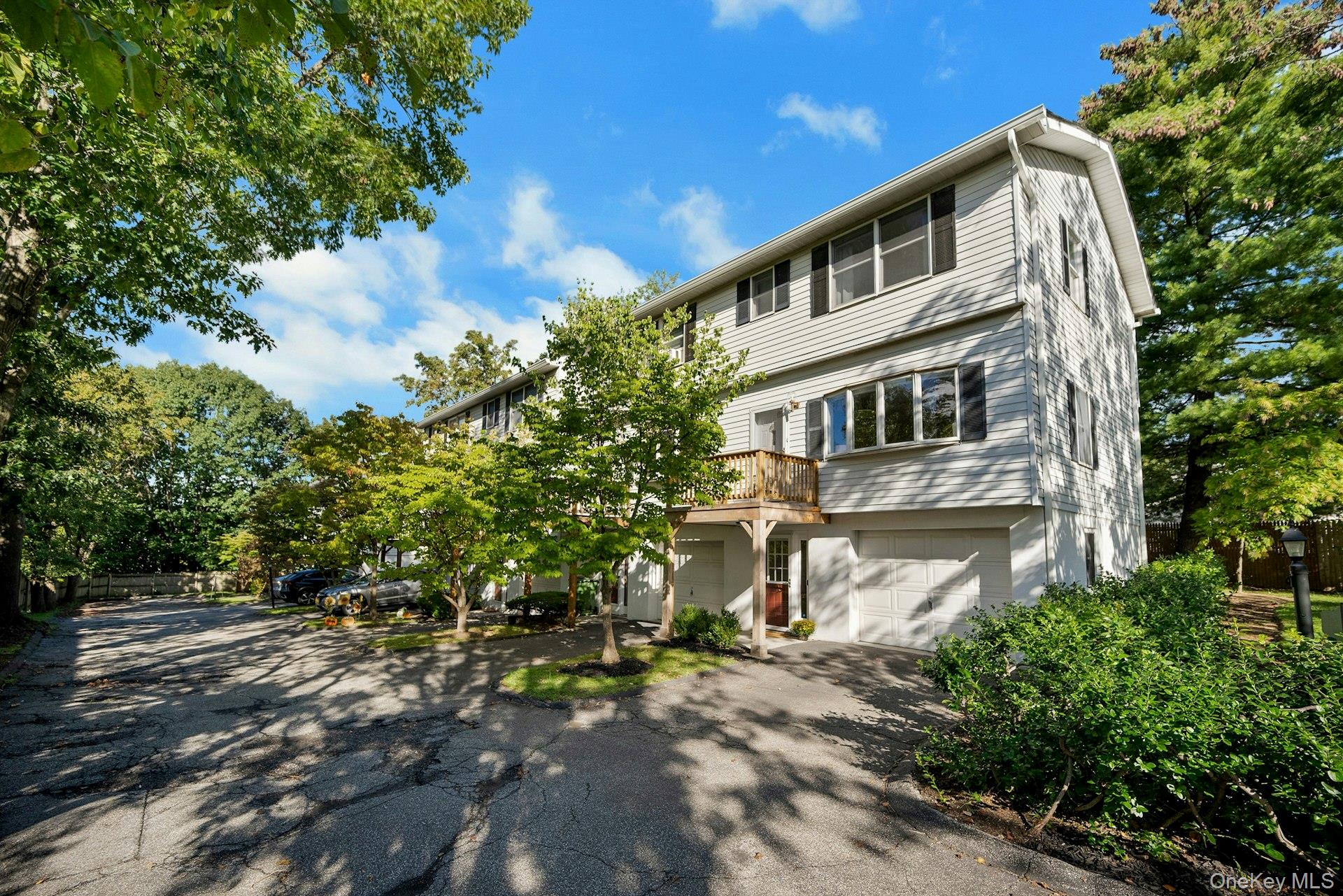 17 Wood Court Unit A, Tarrytown NY 10591