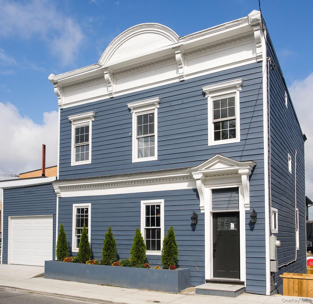 29 N. Third Street, Hudson NY 12534