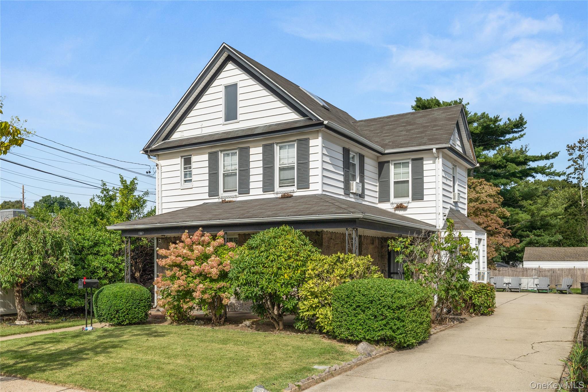 1967 Oakland Avenue, Wantagh NY 11793