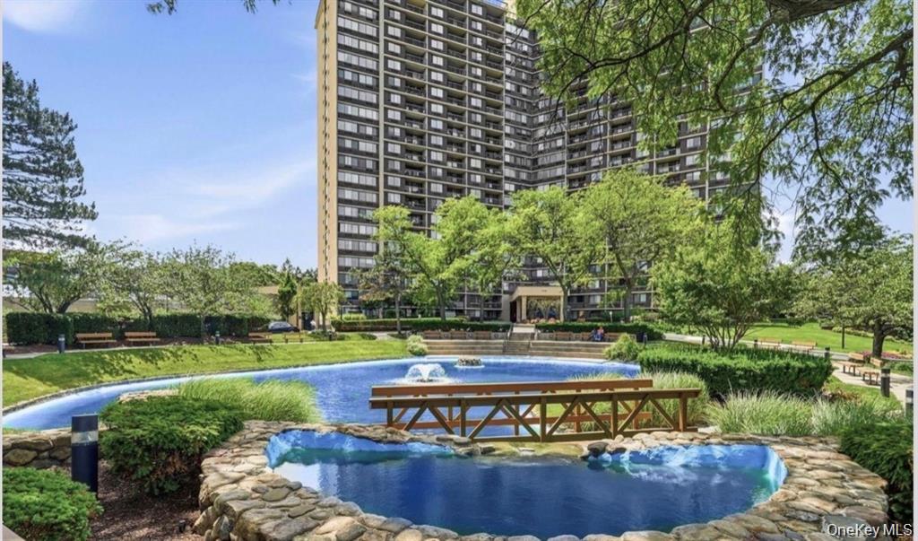 1 Bay Club Drive Unit 16H, Bayside NY 11360