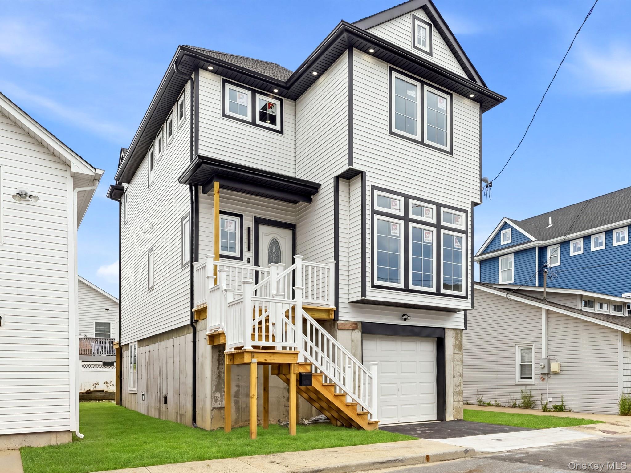 9 James Street S, East Rockaway NY 11518
