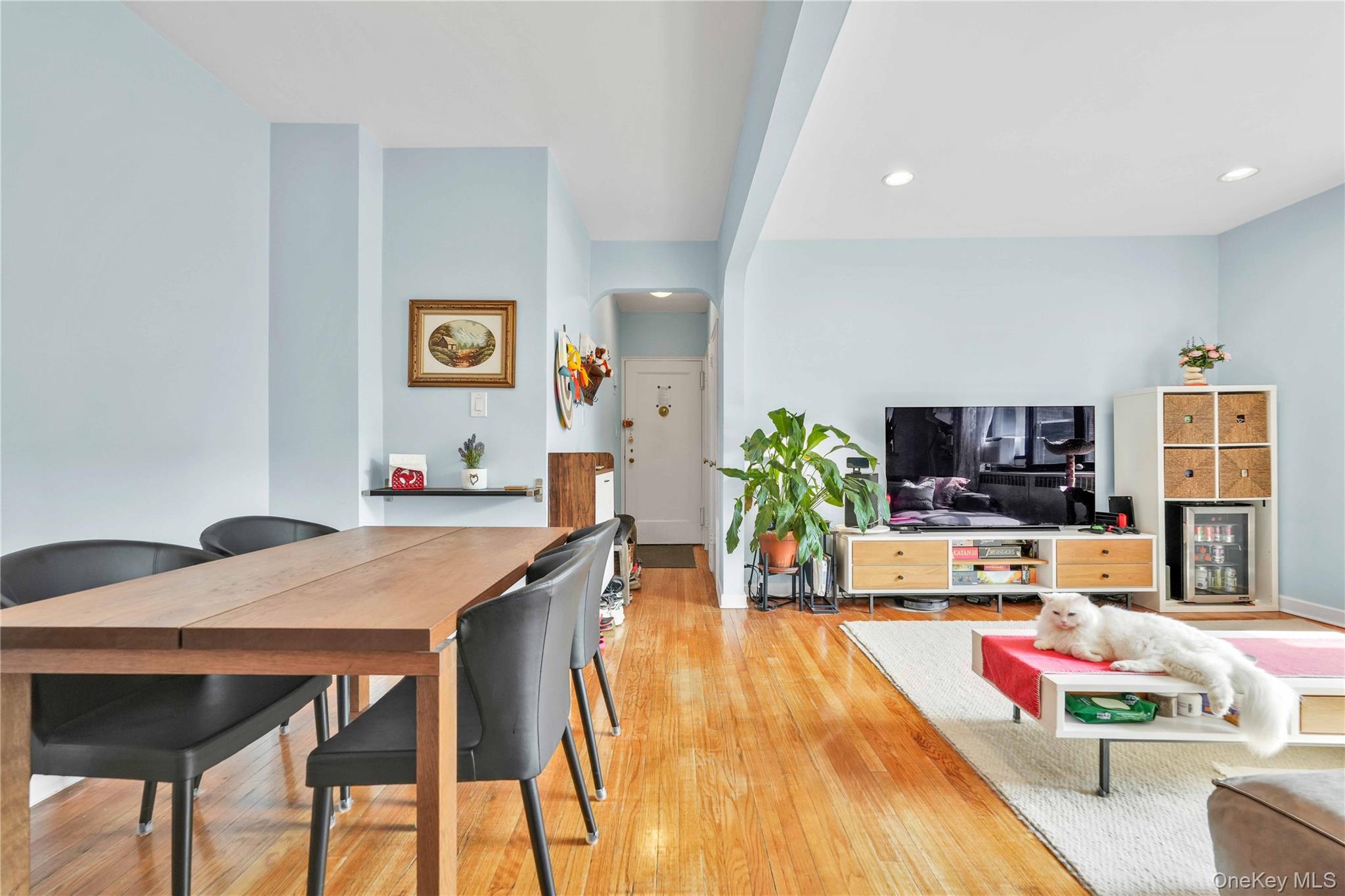 67-35 Yellowstone Boulevard Unit 4P, Forest Hills NY 11375