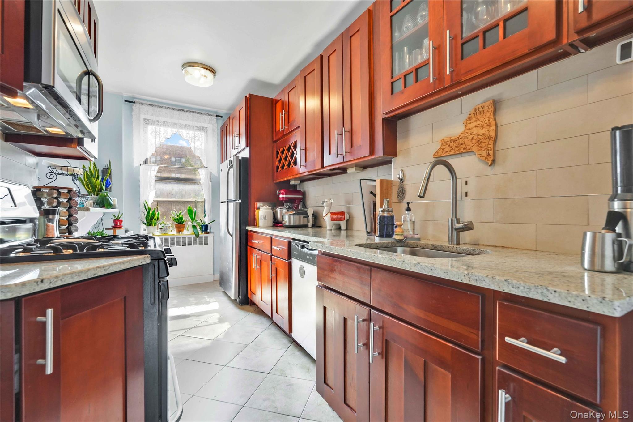 67-35 Yellowstone Boulevard Unit 4P, Forest Hills NY 11375