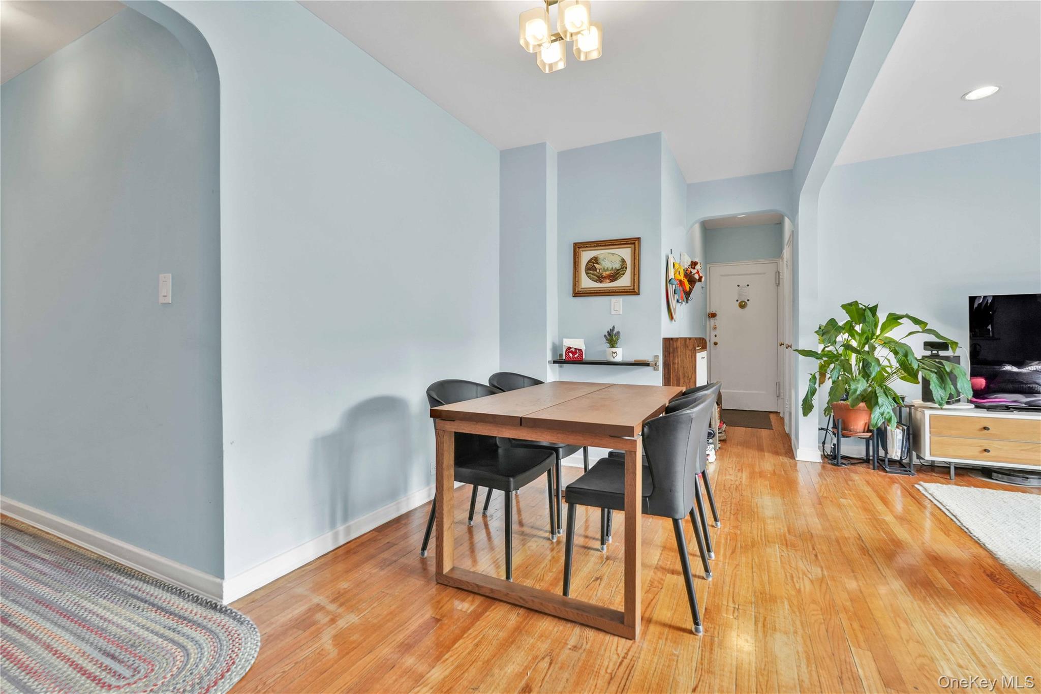 67-35 Yellowstone Boulevard Unit 4P, Forest Hills NY 11375