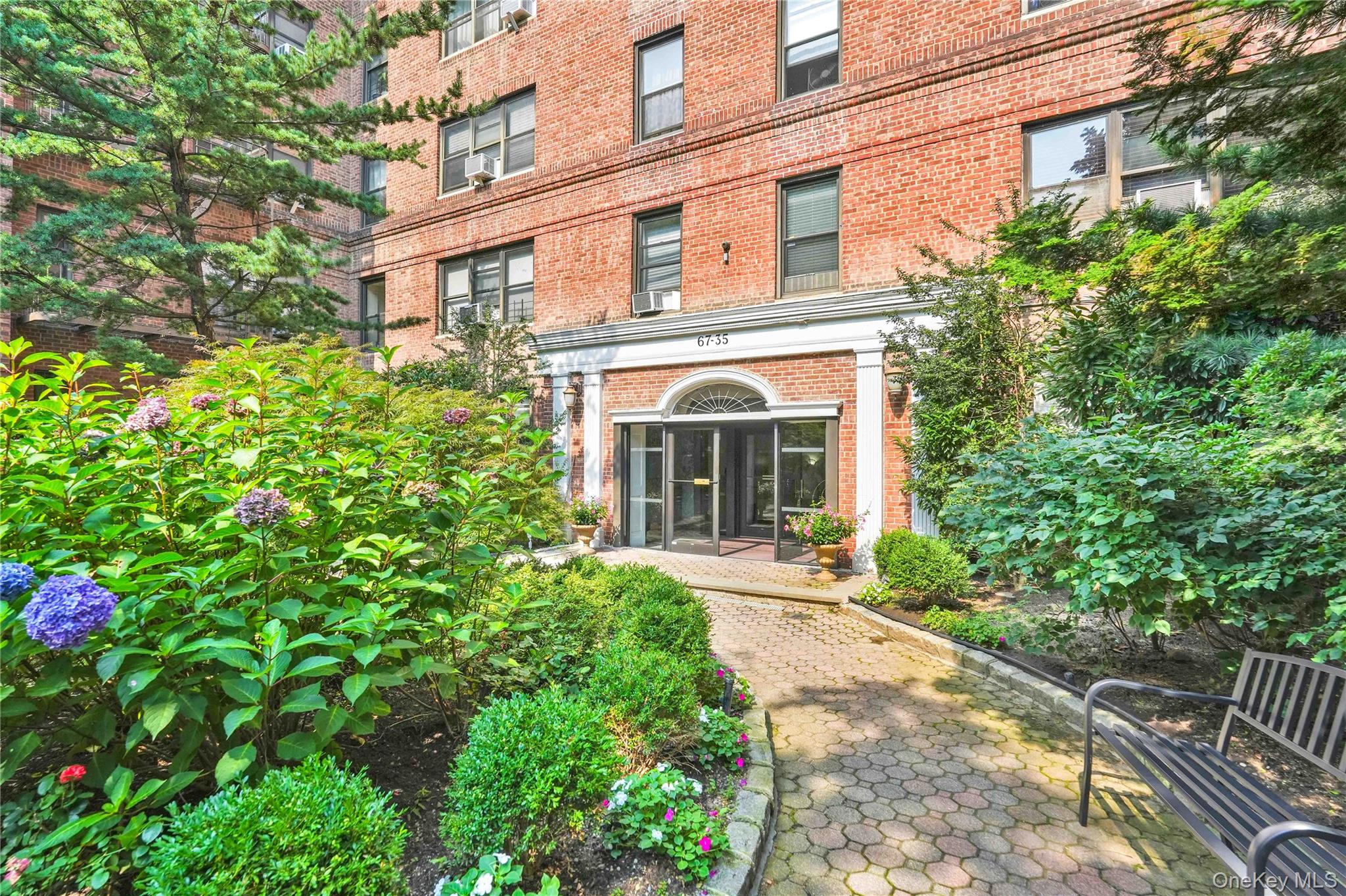 67-35 Yellowstone Boulevard Unit 4P, Forest Hills NY 11375