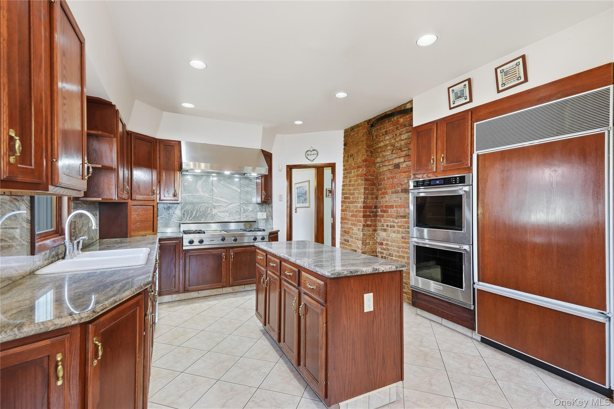 5 Woodland Place, White Plains NY 10606