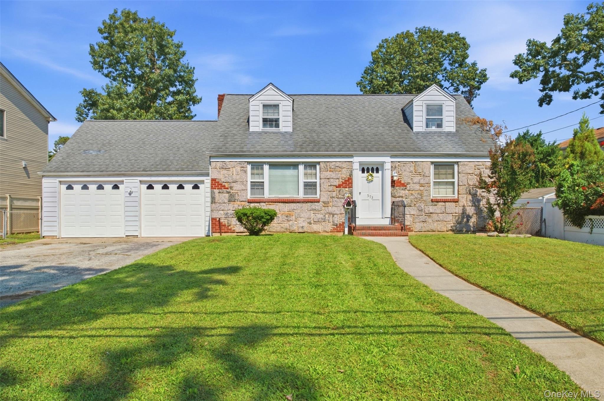 573 Grove Place, Oceanside NY 11572