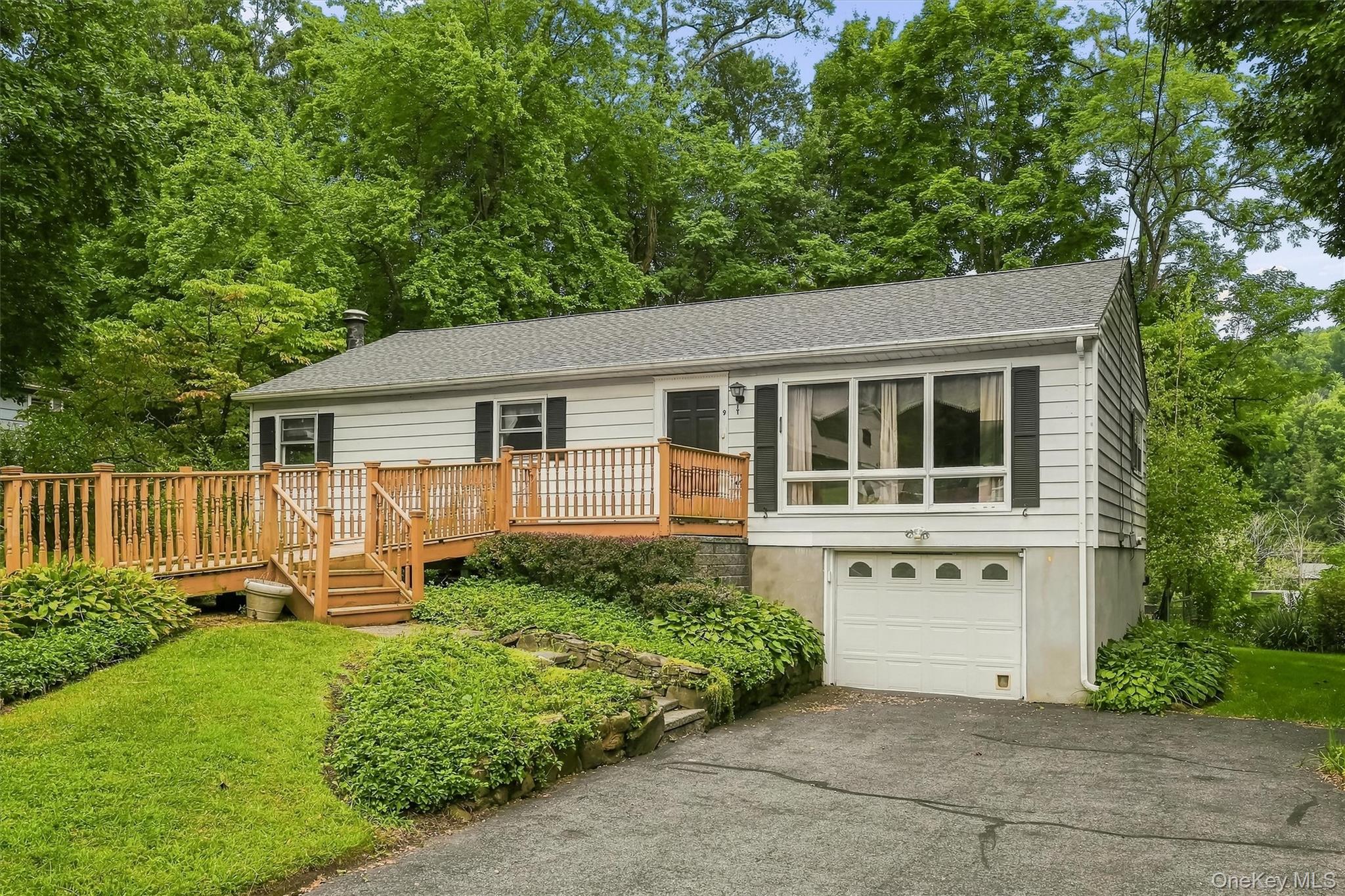 9 Michelle Drive, Newburgh NY 12550