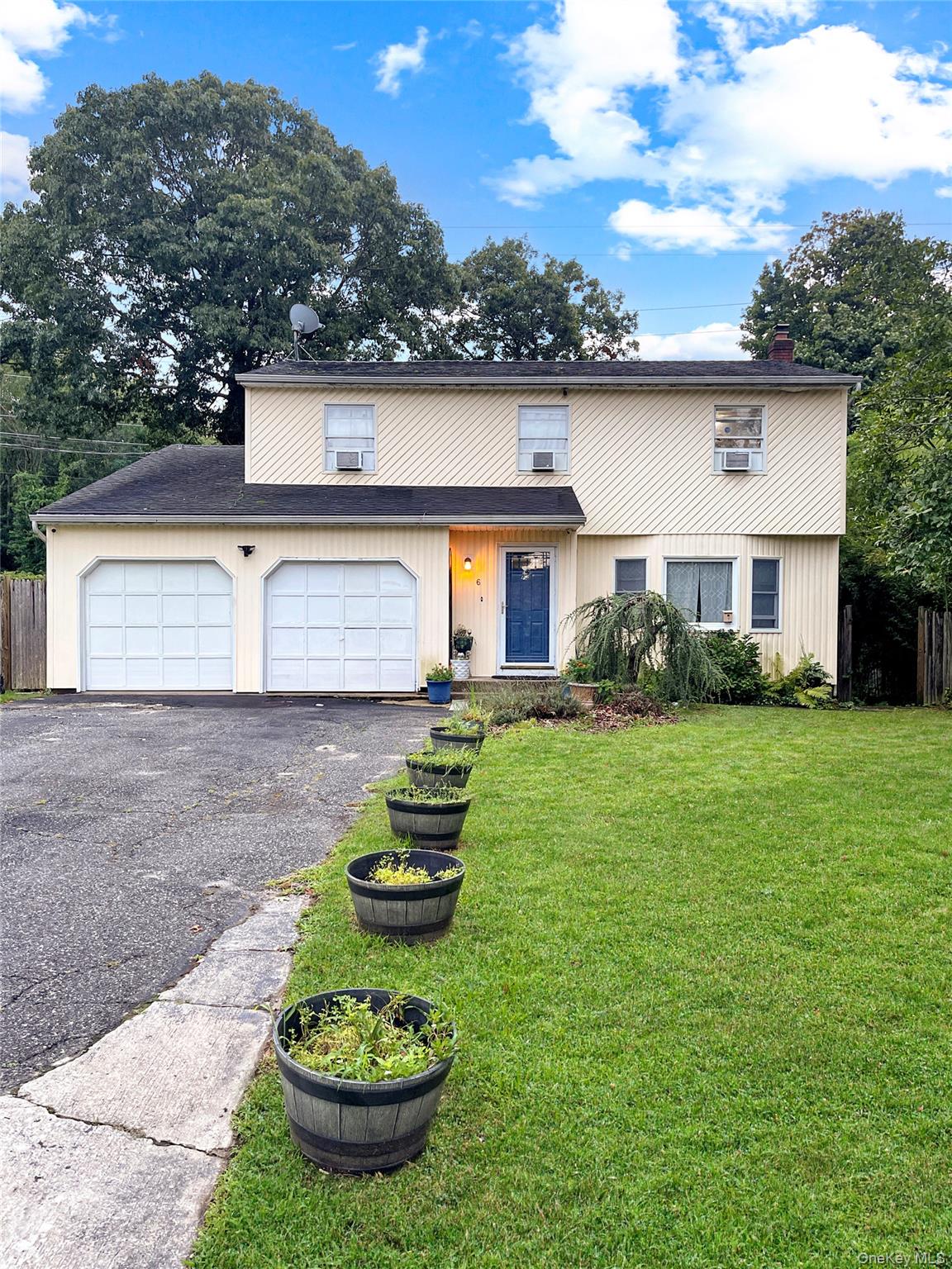 6 4th Avenue, Rocky Point NY 11778