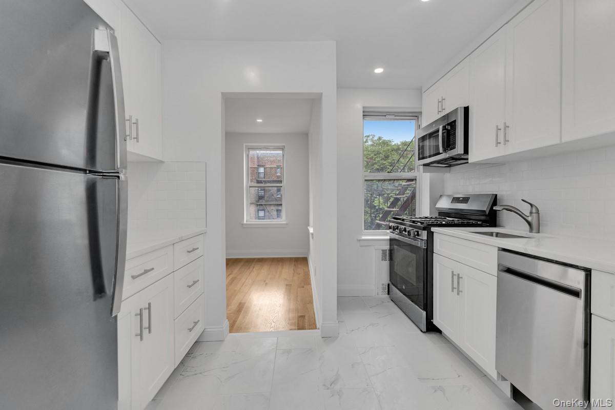 66-33 Yellowstone Boulevard Unit 5D, Forest Hills NY 11375