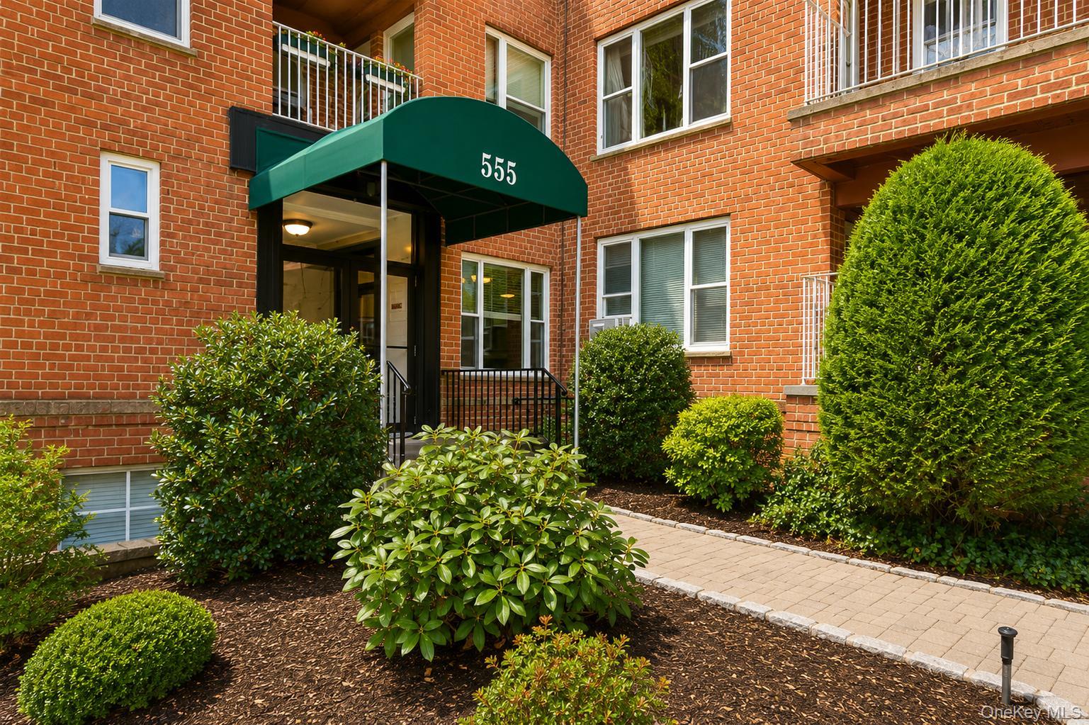 555 Broadway Unit 1i, Hastings-on-Hudson NY 10706