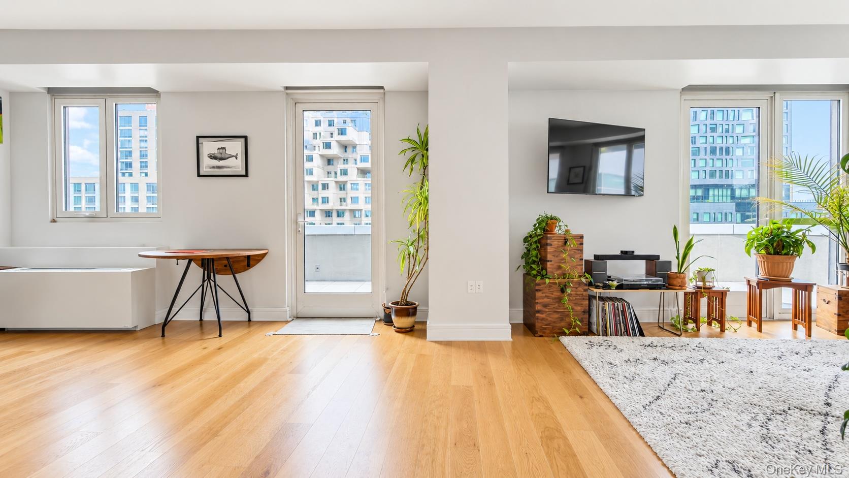2416 Queens Plaza S Unit 7B, Long Island City NY 11101