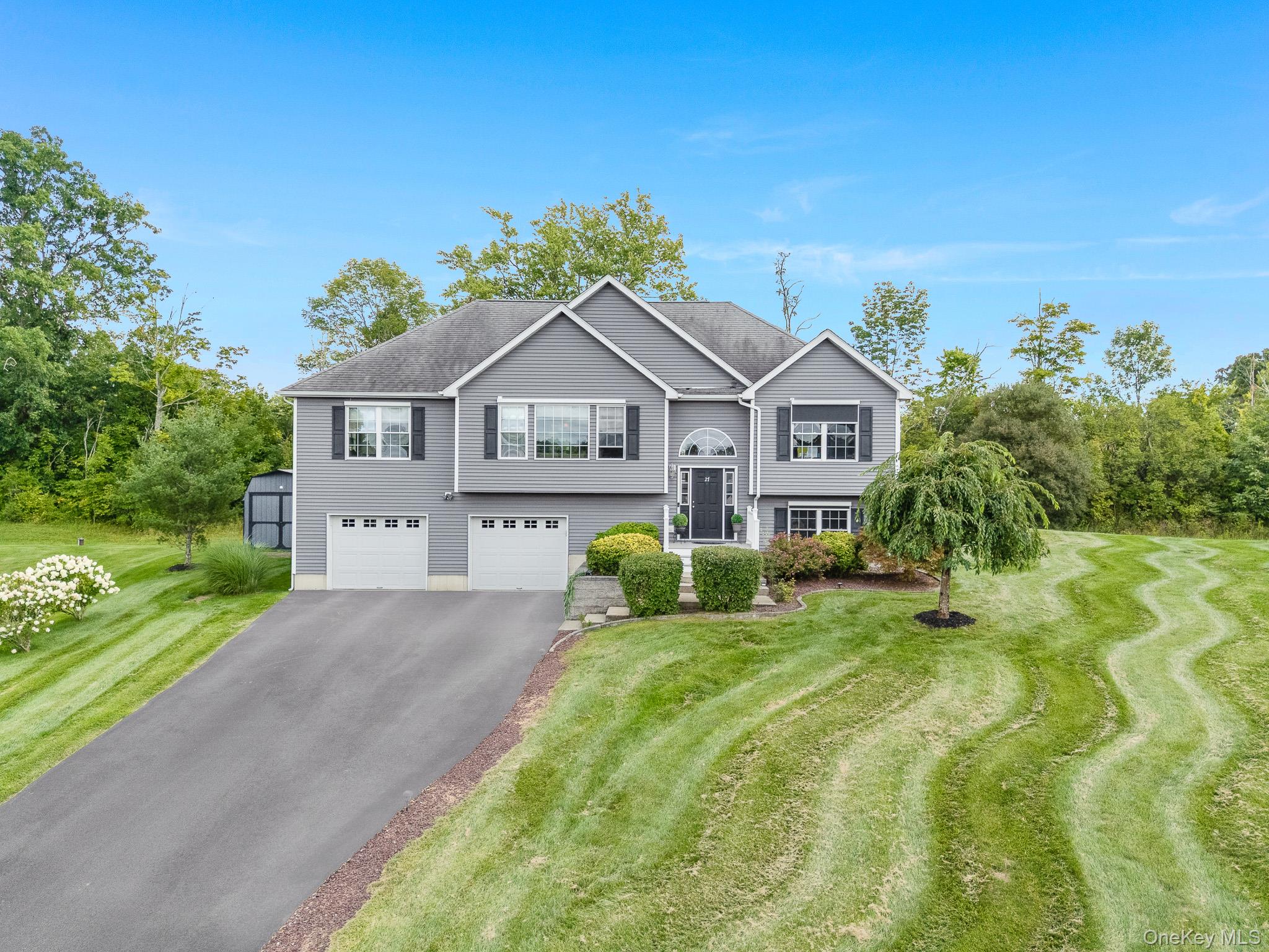 27 Frieda Lane, Poughkeepsie NY 12603