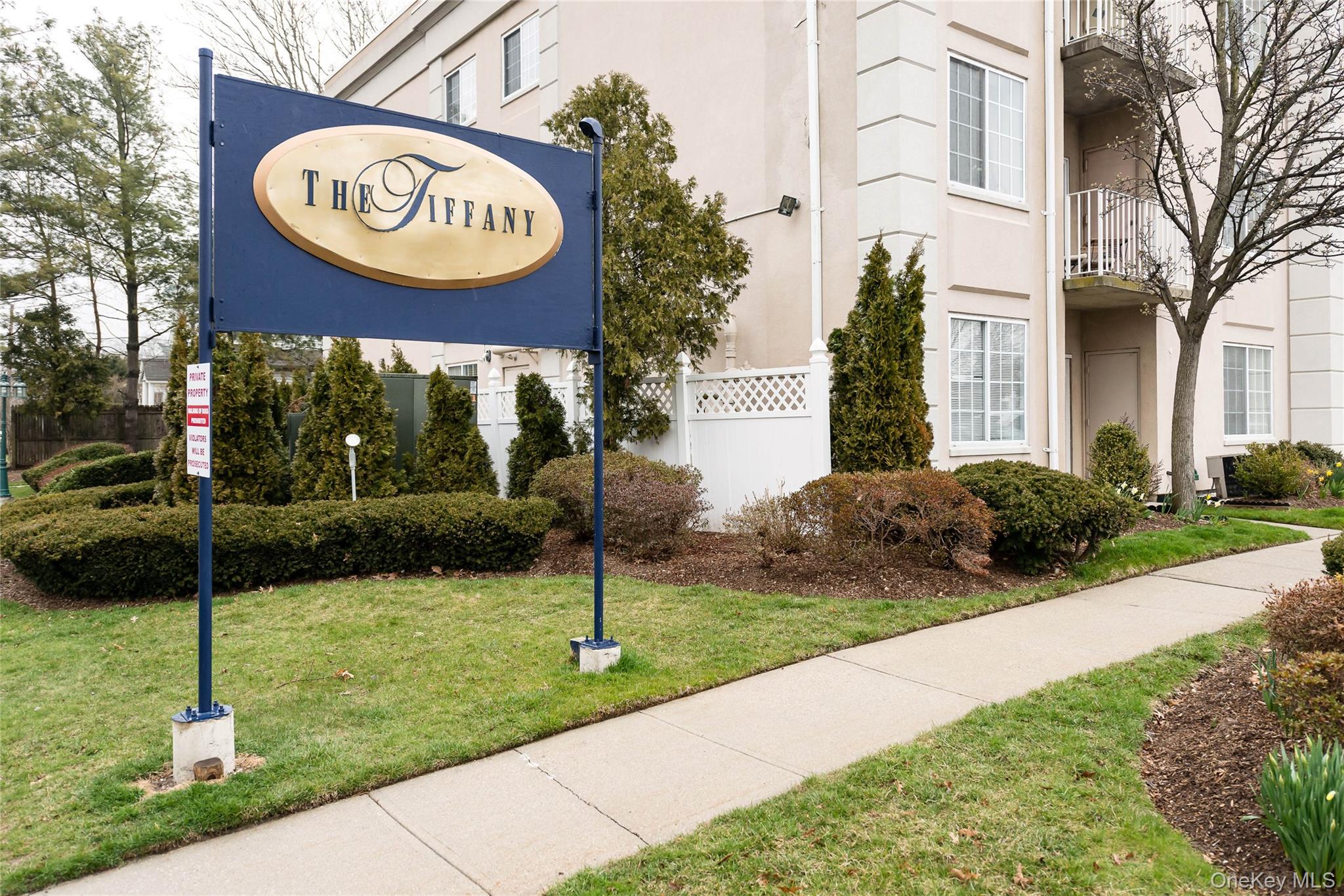 54 School Street Unit 104, Westbury NY 11590