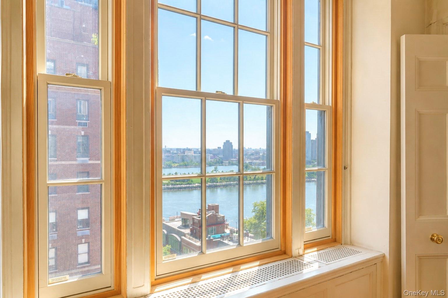30 Sutton Place Unit 12E, Manhattan NY 10022