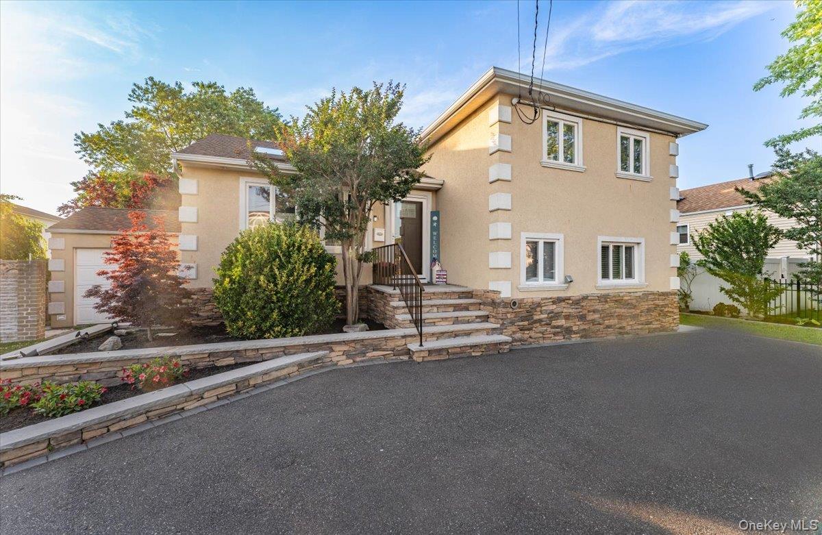 4 Brafmans Road, Inwood NY 11096