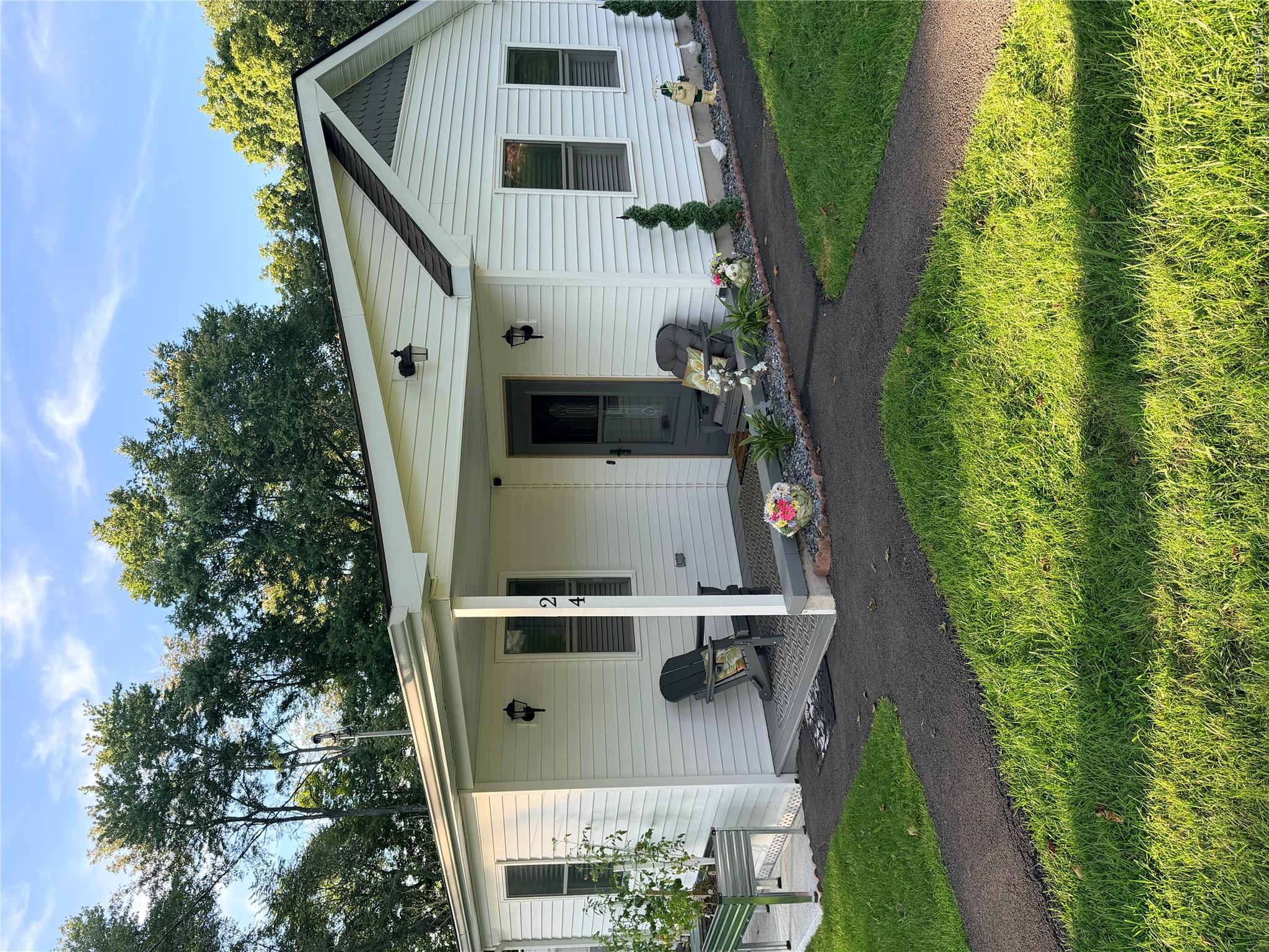7 Brodie Road Unit 24, Hopewell Junction NY 12533
