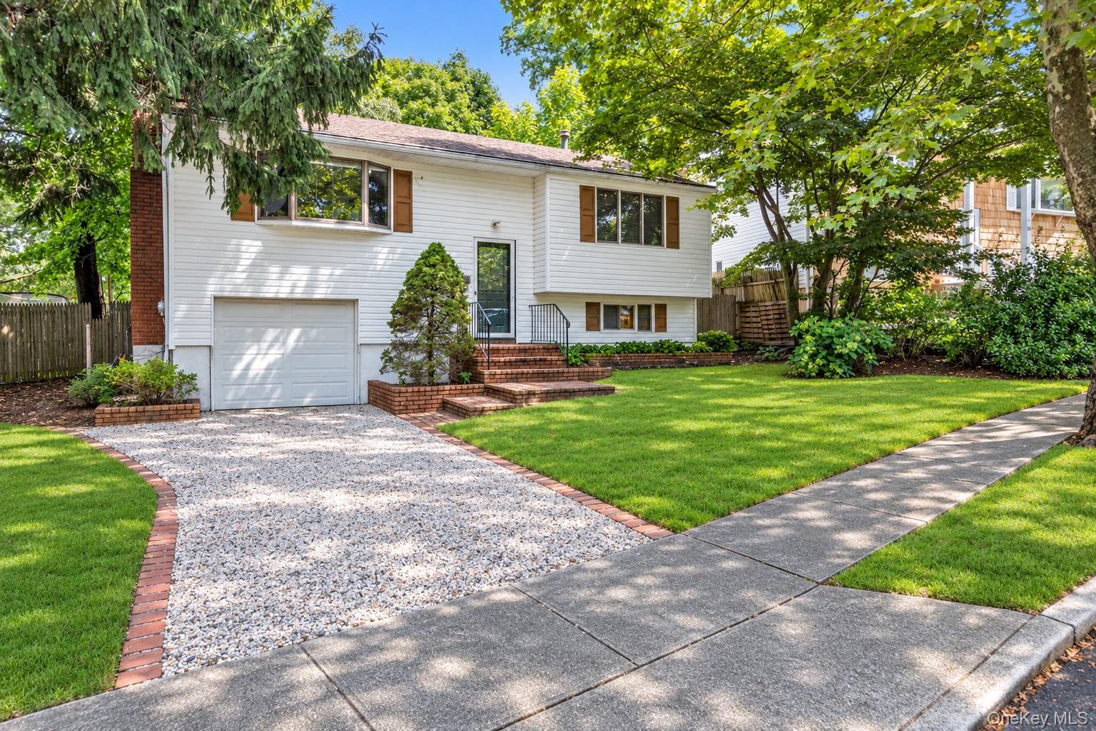 34 Penny Drive, Huntington Station NY 11746