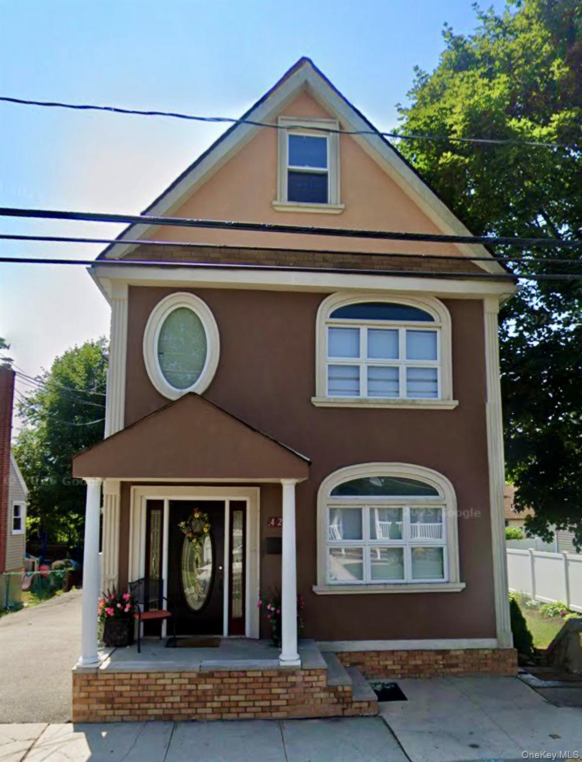 421 Roquette Avenue, South Floral Park NY 11001