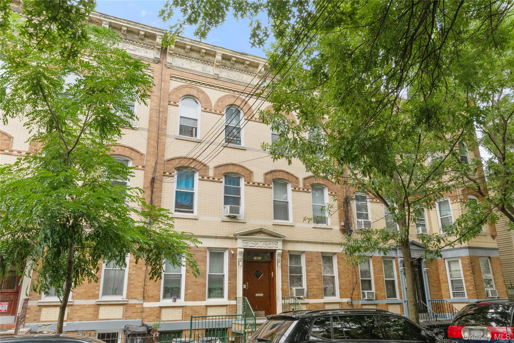 1822 Putnam Avenue, Ridgewood NY 11385