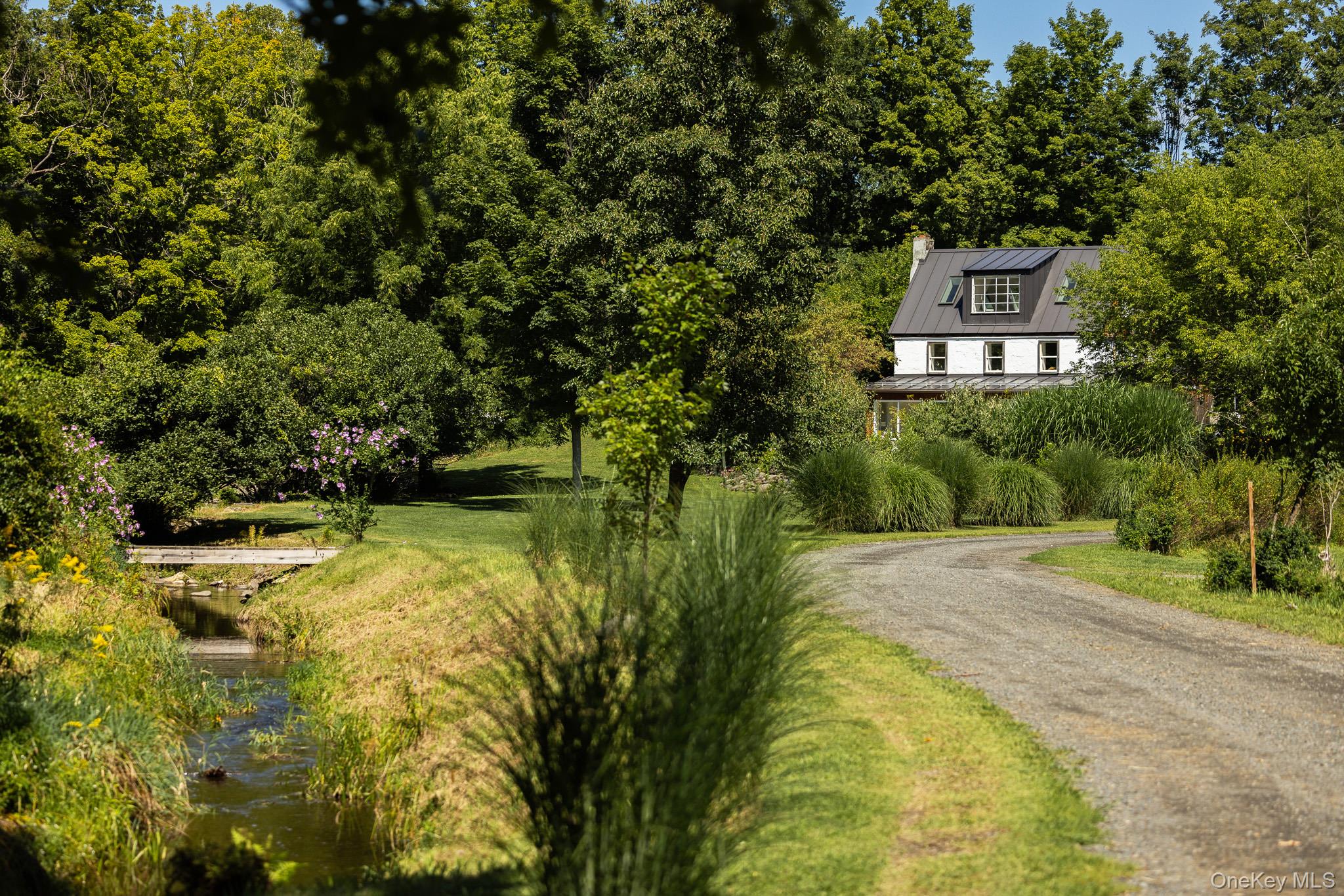 19 Cottage Lane, Accord NY 12404