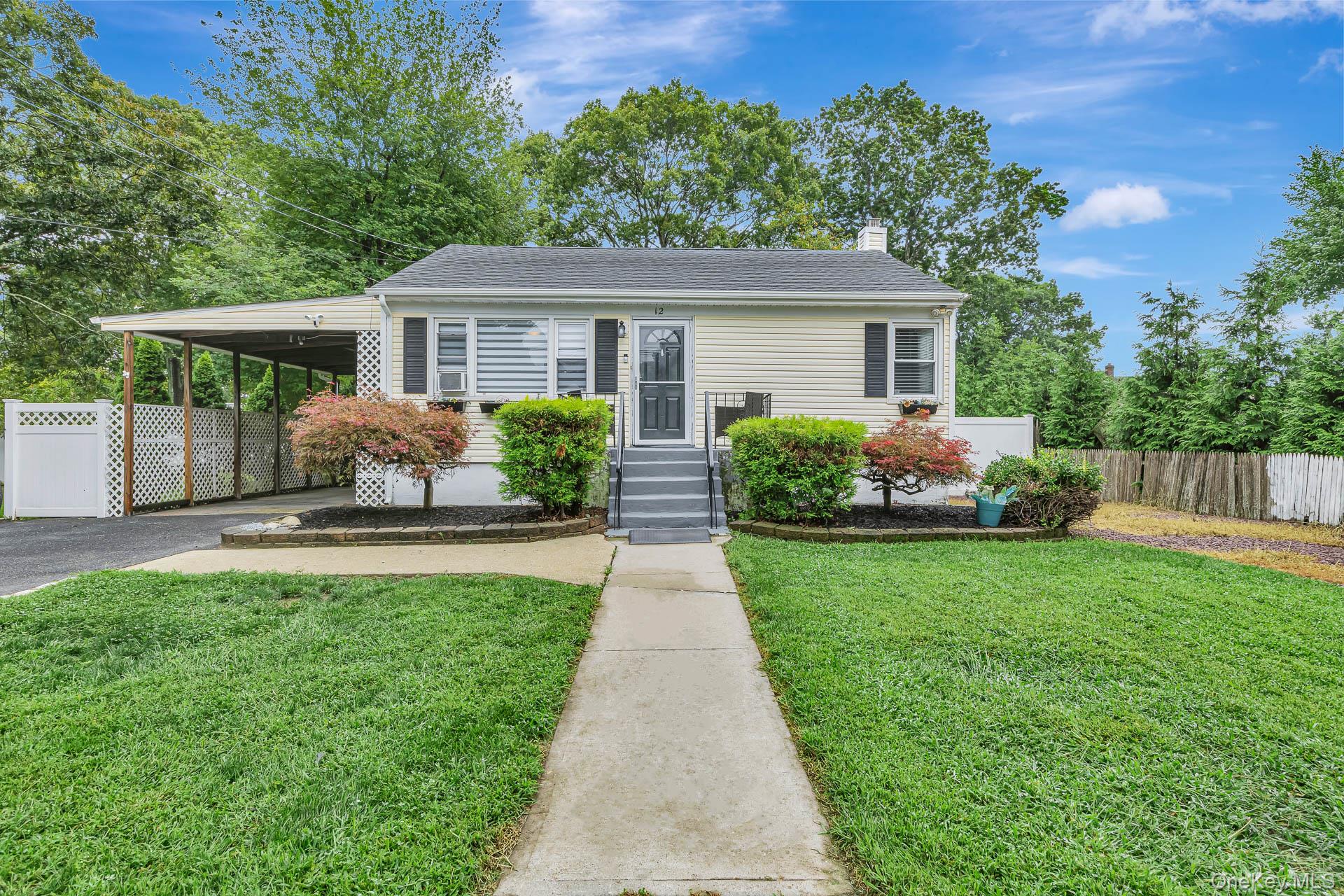 12 Dover Avenue, Mastic NY 11950
