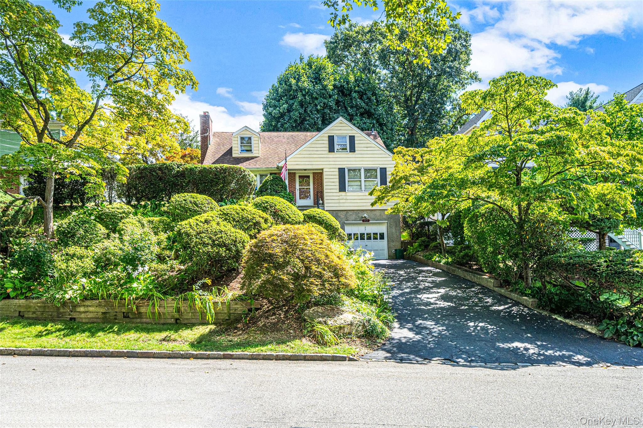 93 Avenue C, Port Washington NY 11050