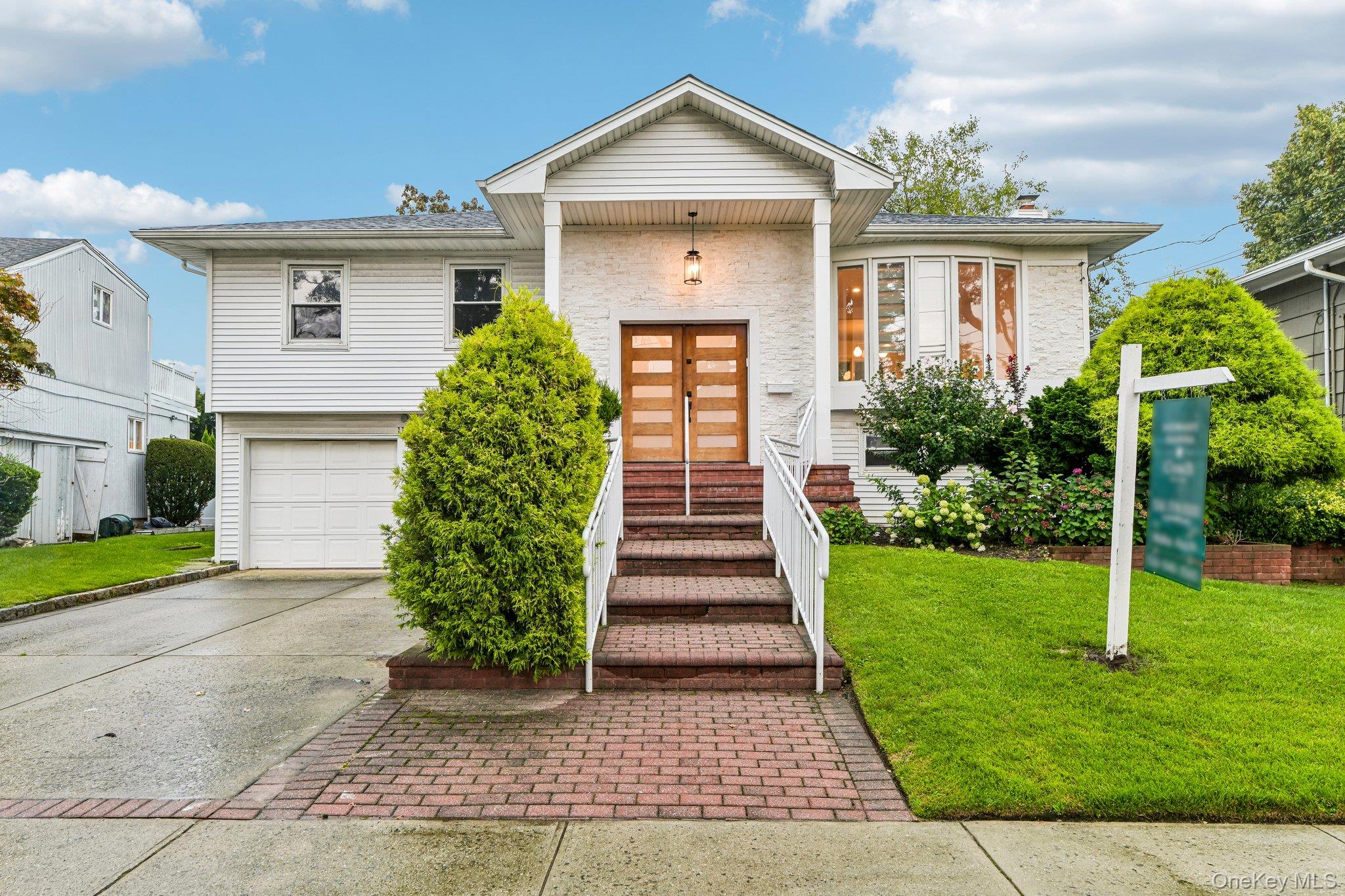 1114 Fordham Lane, Woodmere NY 11598