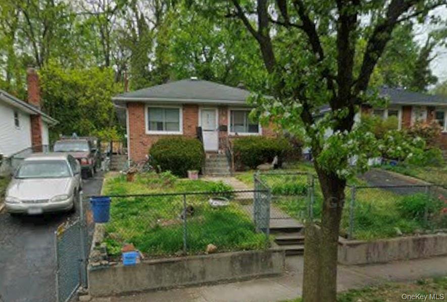 117 Harbor Road, Port Washington NY 11050