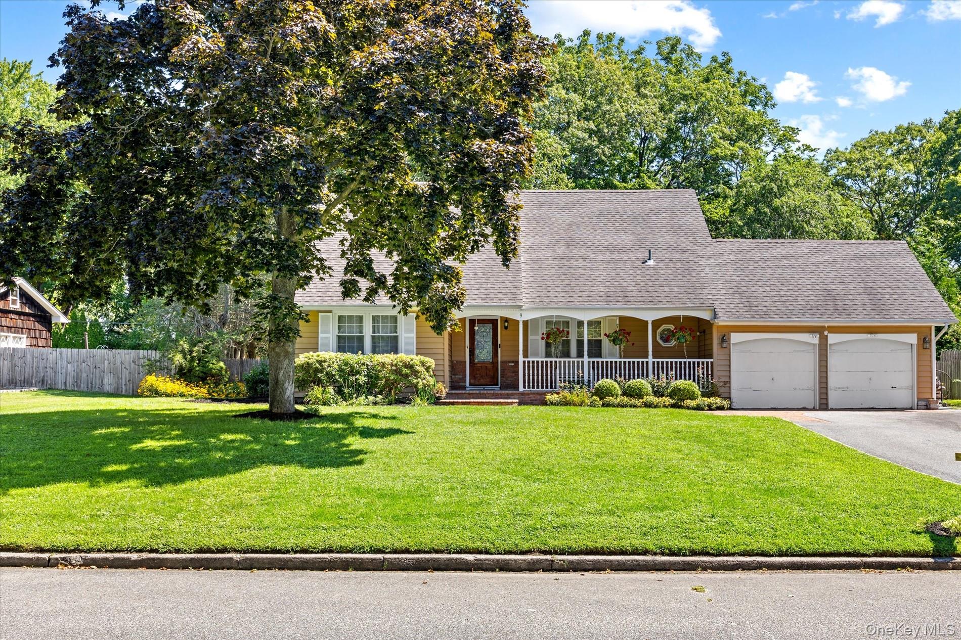 9 Charlemagne Drive, Nesconset NY 11767